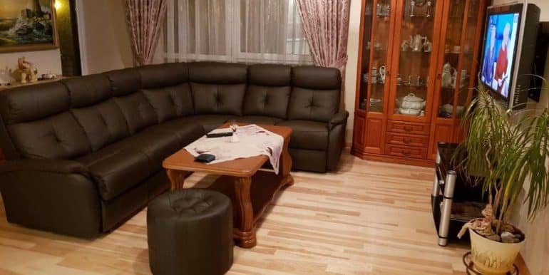 parduodamas-jaukus-kokyb-irengt-3k-butas-zolynu-g